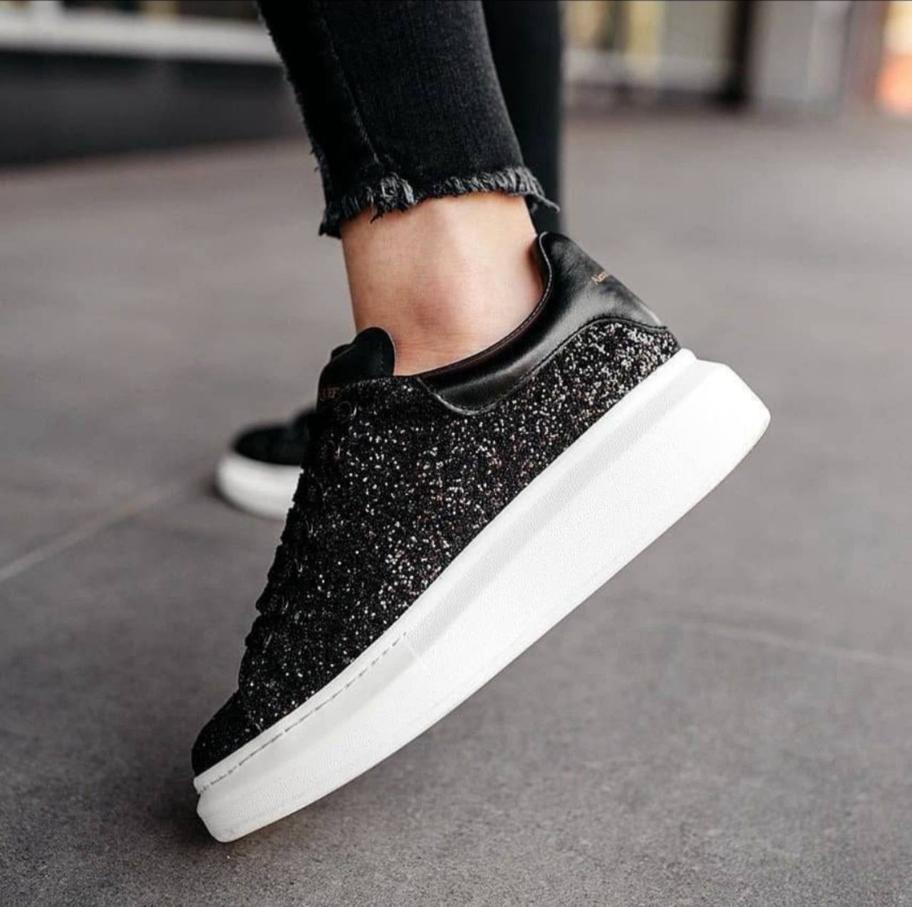 Alexander McQueen Aly