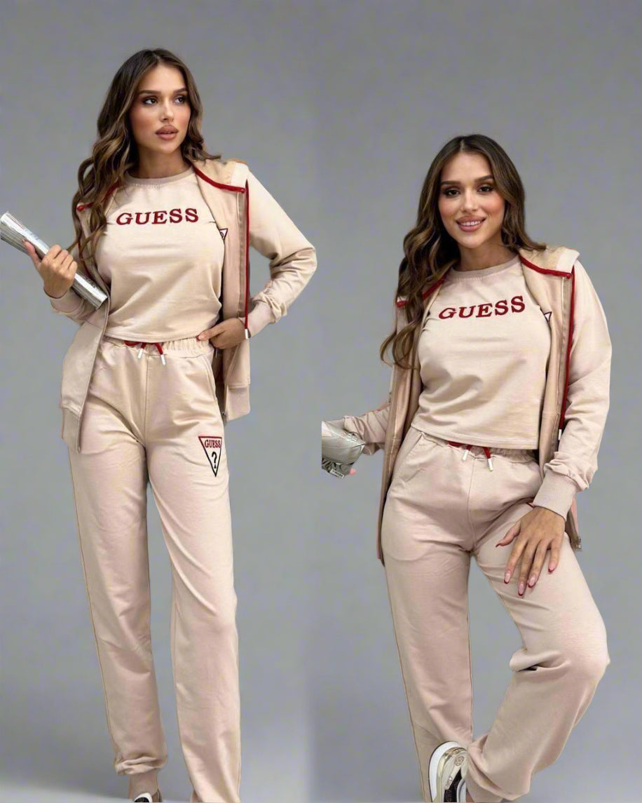 Set Trening Guess Damă – Bej cu Logo Roșu