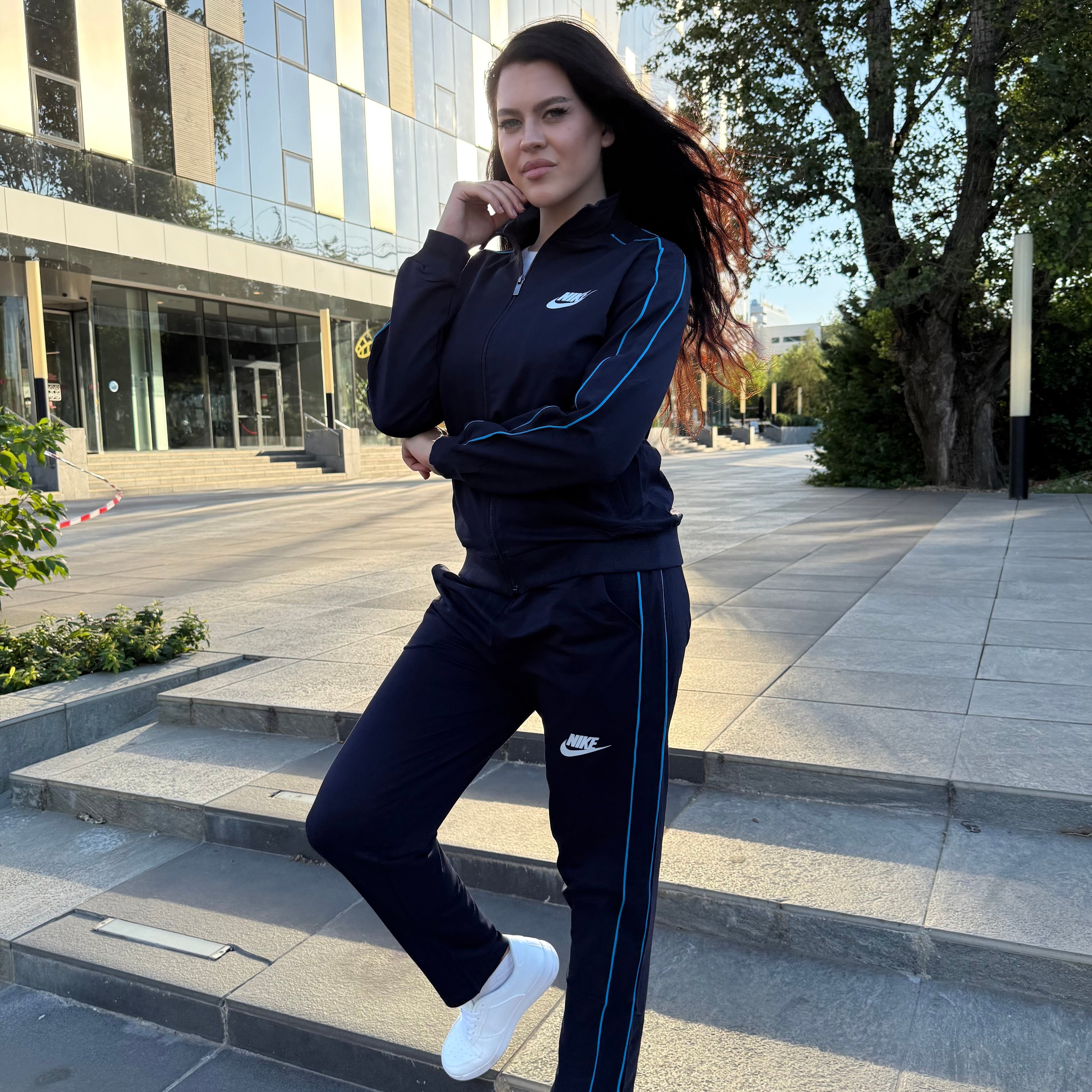 Trening Damă UrbanFit - NBB